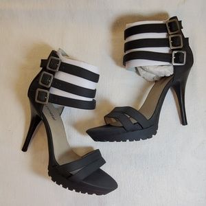 NIB black Gunmetal "Jennie" size 40